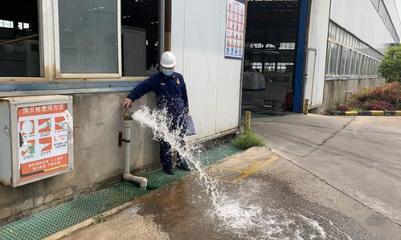 湖北襄陽:多部門聯合會診?；菲髽I消防安全