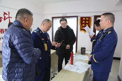 隨州市消防救援支隊聯(lián)合市場監(jiān)督管理局開展&ldquo;3.15&rdquo;消防產(chǎn)品專項(xiàng)檢查行動